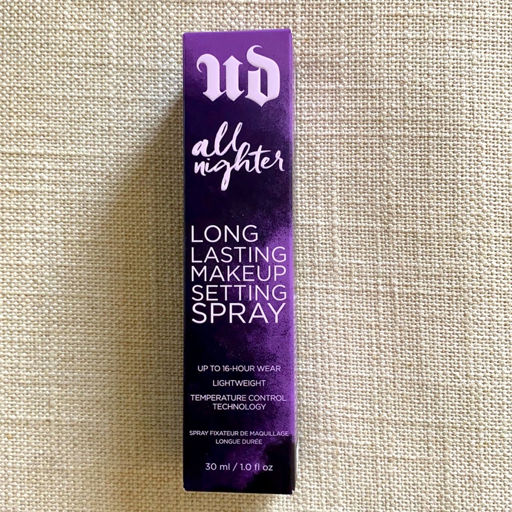 Urban Decay Long lasting make up setting spray